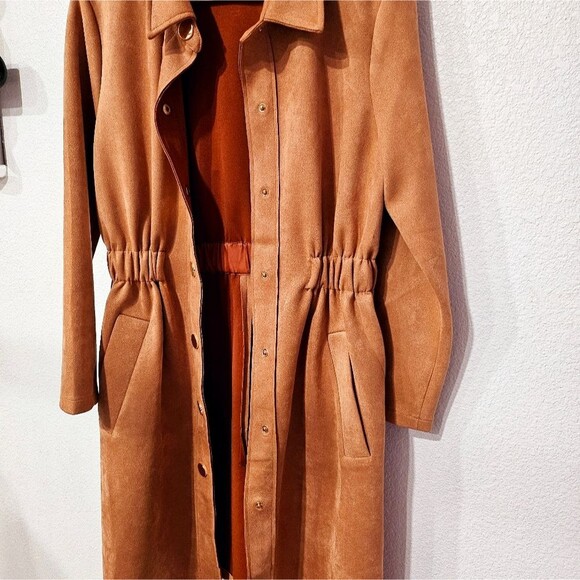 Alice Blue Jacket - Picture 8 of 15